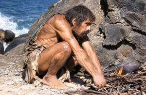 Homo Sapiens allumant un feu